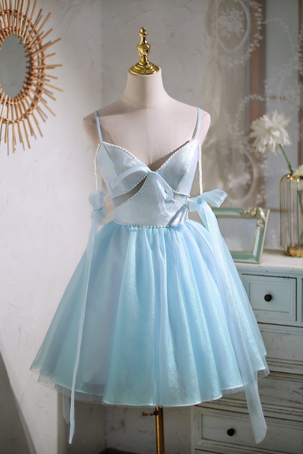 Cute Sky Blue Beading Bowknot Short Princess Homecoming Dresses