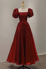 Burgundia O rochie de bal lungă de linie cu mâneci scurte, rochie de petrecere nouă