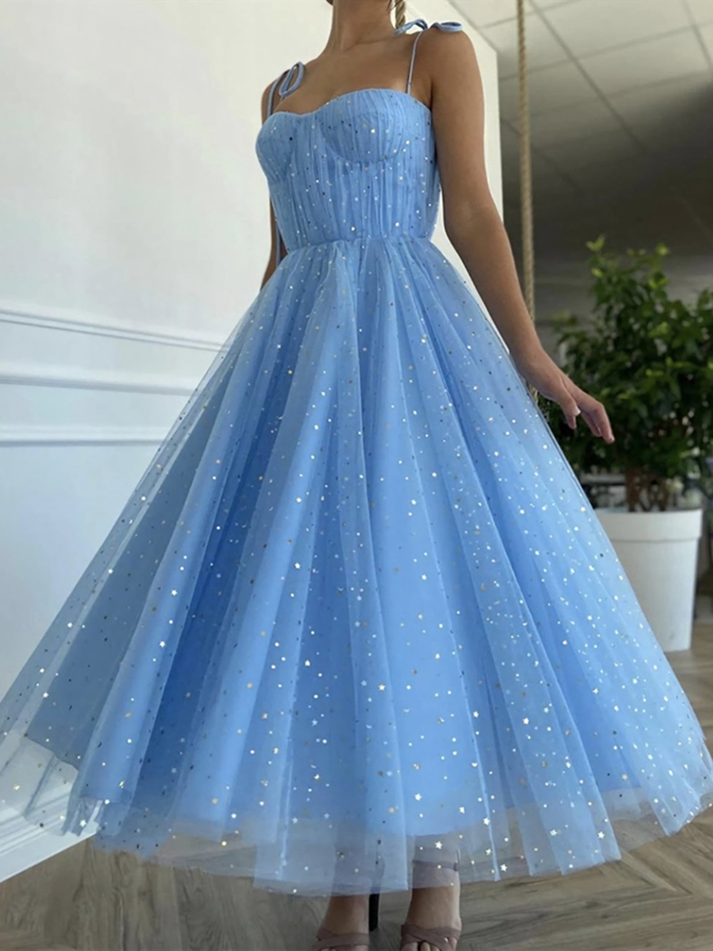 Spaghetti Straps Blue Tea Length Tulle Prom Dresses Blue Tea Length Formal Homecoming Dresses