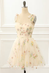 Tulle Champagne Short Prom Dress with Embroidery