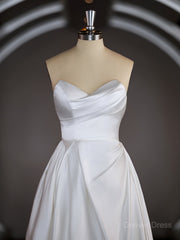 A-Line Sweetheart Chapel Train Satin Wedding Dresses For Black girls with Ruffles