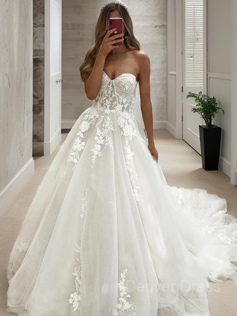 A-Line Sweetheart Chapel Train Tulle Wedding Dresses For Black girls With Appliques Lace