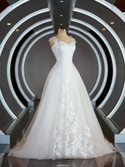 A-Line Sweetheart Sweep Train Lace Wedding Dresses For Black girls with Appliques Lace