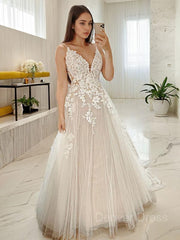 A-Line V-neck Court Train Tulle Wedding Dresses For Black girls With Appliques Lace