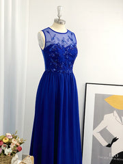 A-line Scoop Appliques Lace Floor-Length Chiffon Dress
