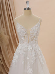 A-line Tulle V-neck Appliques Lace Chapel Train Wedding Dress