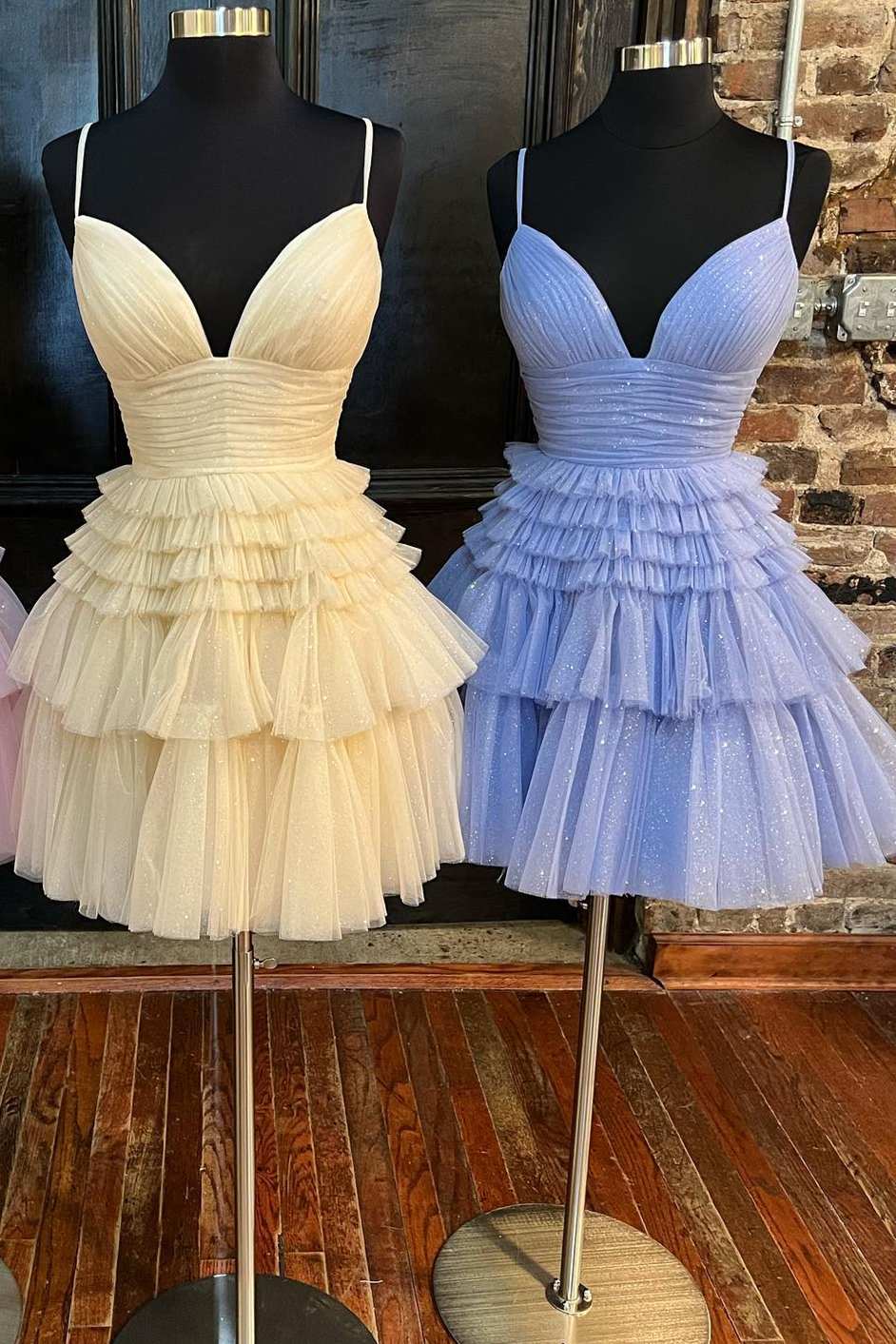 A-Line V-Neck Multi-Tiered Short Party Dress Outfits For Girls,Light Pink Cocktail Dresses For Black girls Short