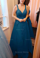 A Line V Neck Sleeveless Long Floor Length Tulle Prom Dress Outfits For Women With Appliqued Lace