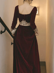 A-Line Vintage Formal Velvet Evening Dress with Appliques,Long Sleeve Dinner Dresses