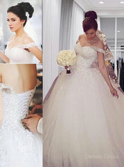 Ball Gown Off-the-Shoulder Court Train Tulle Wedding Dresses For Black girls With Appliques Lace