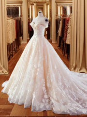 Ball-Gown Sweetheart Appliques Lace Court Train Lace Wedding Dress