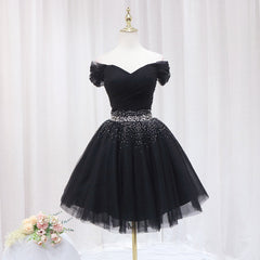 Black Off Shoulder Beaded Tulle Short Prom Dress Outfits For Girls, Black Homecoming Dress Outfits For Women Formal Dress