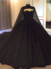 Black Tulle Ball Gown Wedding Party Dress Outfits For Women with Cap, Black Lace Formal Gown