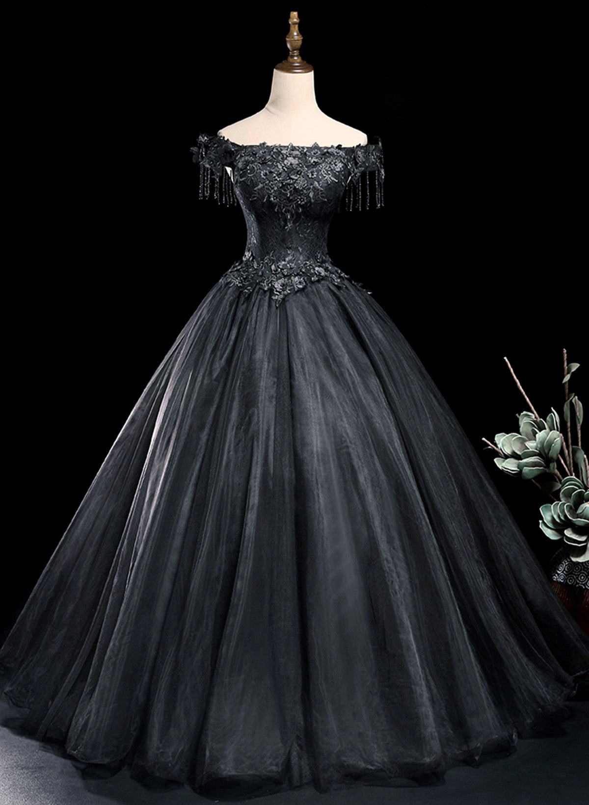 Black Tulle Off Shoulder with Lace Applique Party Dress Outfits For Girls, Black Tulle Long Sweet 16 Dress