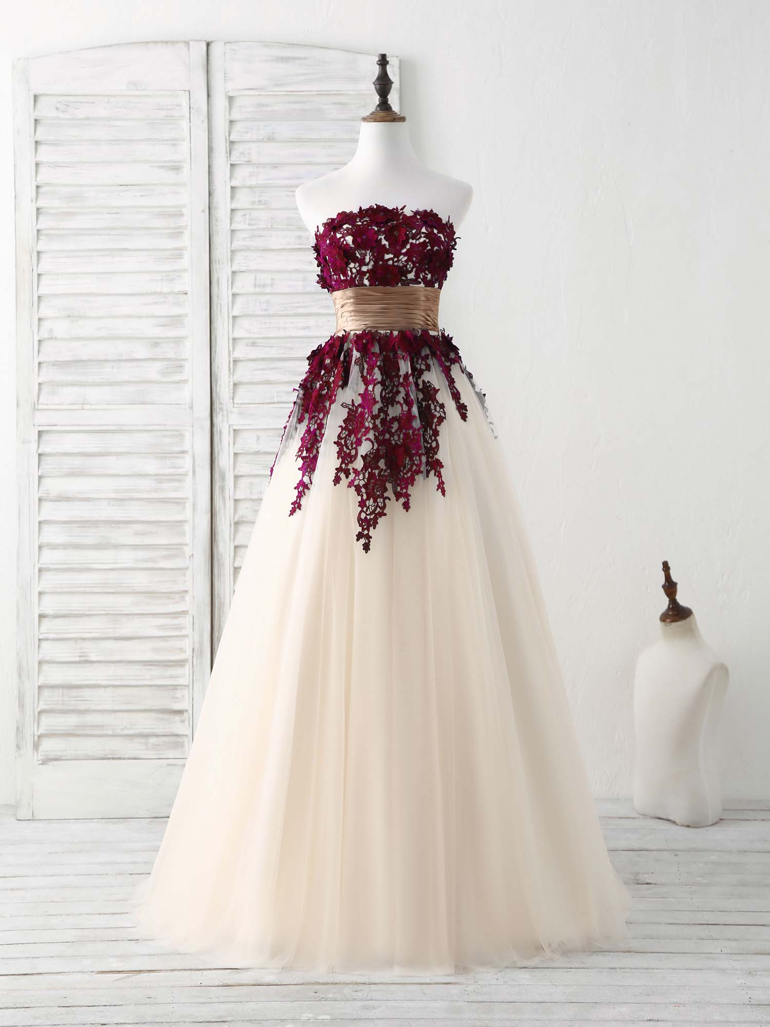 Burgundy Lace Applique Tulle Long Prom Dress Outfits For Women Burgundy Bridesmaid Dress