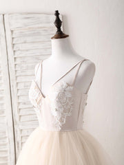 Champagne V Neck Tulle Lace Applique Long Prom Dress Outfits For Women Sweet 16 Dress