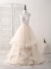 Champagne V Neck Tulle Lace Applique Long Prom Dress Outfits For Women Sweet 16 Dress