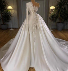 Charming One Shoulder Satin Mermaid Bridal Gowns Pearls Beading Party Gowns