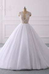 Classic Cap sleeves V neck White Ball Gown Lace Wedding Dress