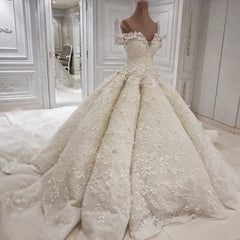 Classic Off theshoulder Luxurious Appliques Ball Gown Wedding Dress