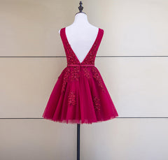 Cute Tulle V-neckline Beaded Short Prom Dress Outfits For Girls, Homecoming Dresses For Black girls 2022