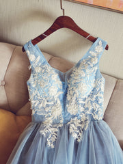Cute V Neck Light Blue Tulle Lace Short Prom Dress Outfits For Women Blue Homecoming Dress