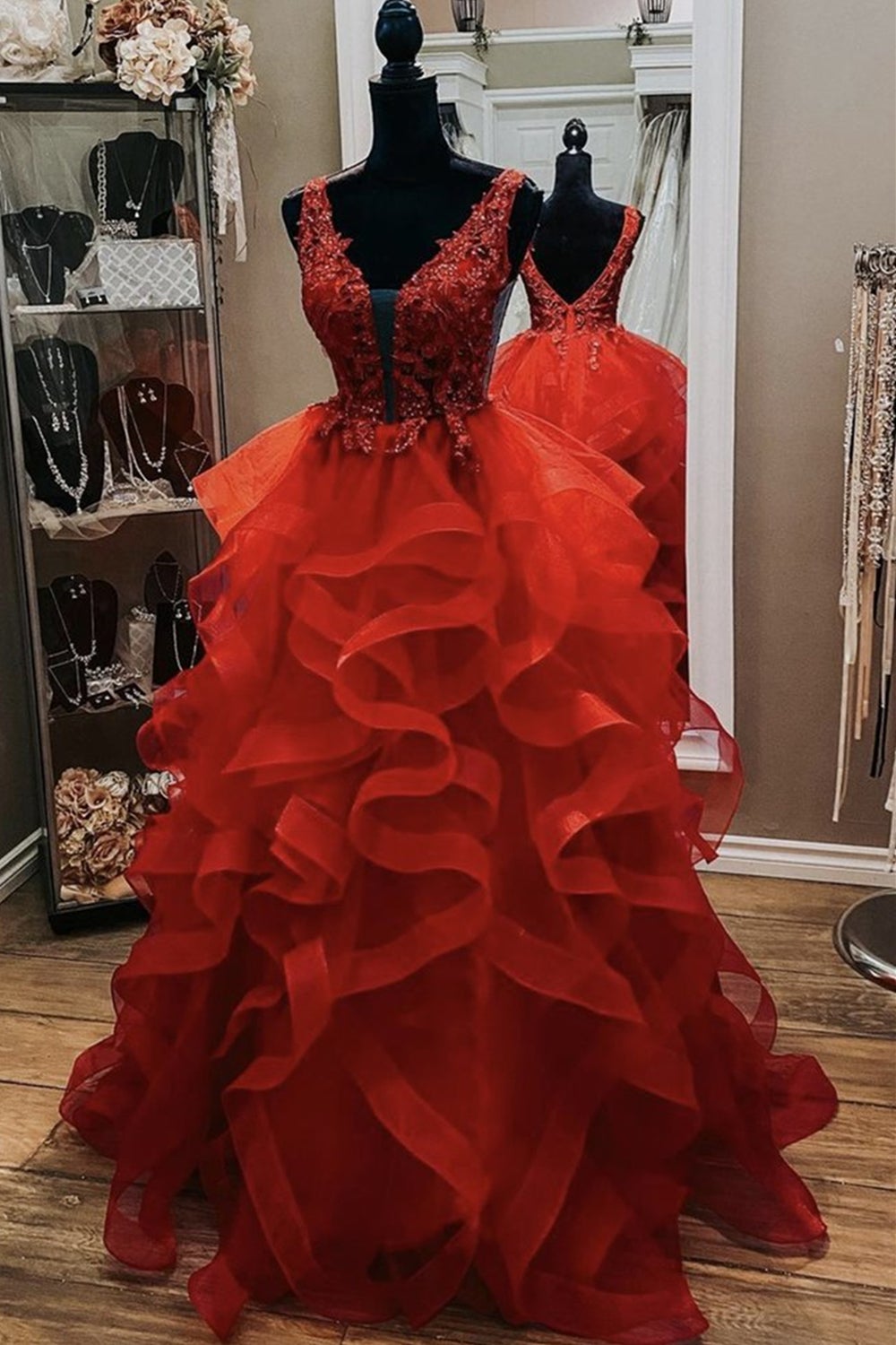 Gorgeous V Neck Open Back Red Lace Long Prom Dress Outfits For Girls,Formal Evening Dress Outfits For Girls,Red Ball Gown Party Dresses