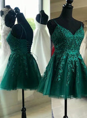 Green V-neckline Lace and Tulle Short Prom Dress Outfits For Girls, Green Homecoming Dresses
