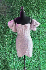 Light Pink Puff Sleeves Sequins Sheath Homecoming Dress Outfits For Women Cocktail