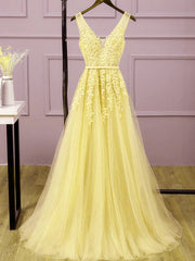 Light Yellow Tulle Long Party Dress Outfits For Girls, A-line Prom Dress Outfits For Women Evening Gowns