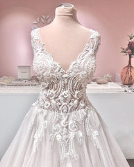 Long A-line V-neck Appliques Lace Backless Tulle Ruffles Wedding Dress