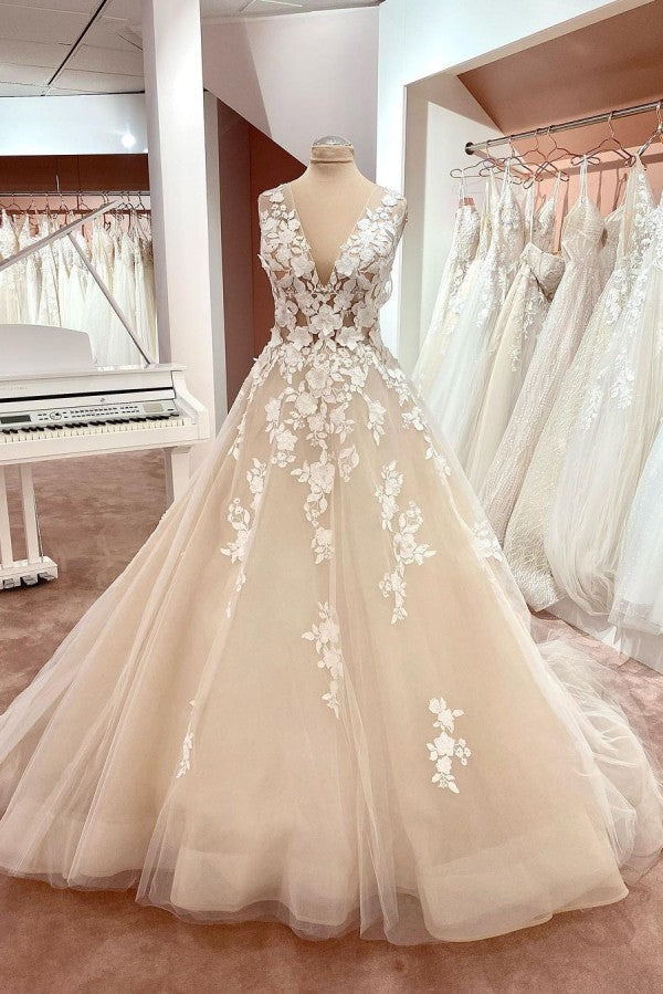 Long A-Line V-neck Wide Straps Backless Appliques Lace Tulle Wedding Dress