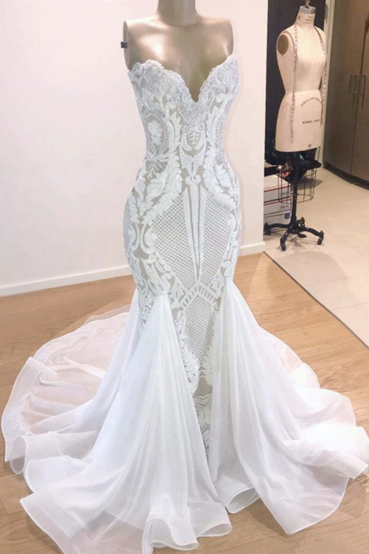Mermaid V-neck Floor Length Sleeveless Tulle Applique Wedding Dress