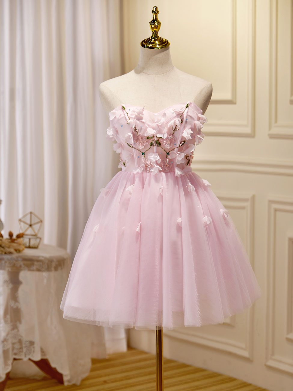 Mini/Short Pink Prom Dress Outfits For Girls, Cute Pink Homecoming Dresses For Black girls with Beading Applique