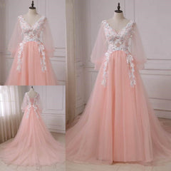Pink Lace Applique V-neckline Long Prom Dress Outfits For Girls, Long Sleeves Fashionable Evening Gown