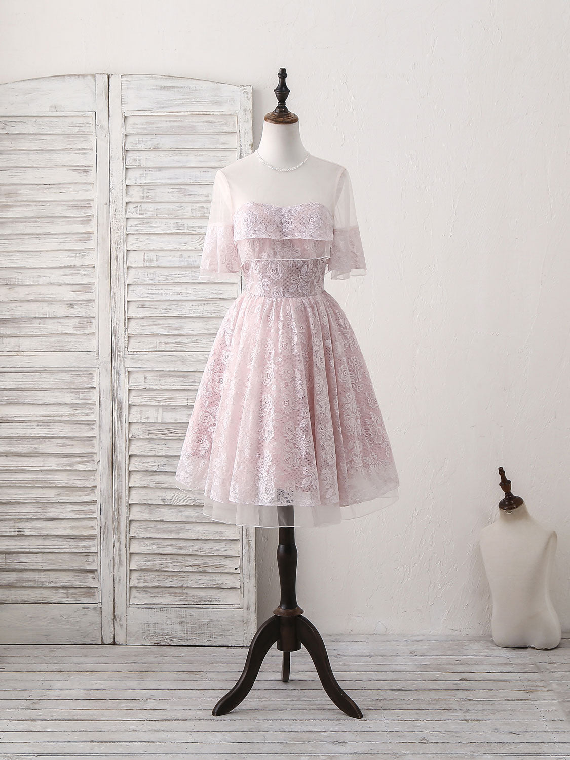 Pink Round Neck Lace Tulle Short Prom Dress Outfits For Girls, Pink Homecoming Dress