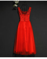Pretty Red Tulle and Lace Tea Length Party Dress Outfits For Girls, Red Bridesmaid Dress