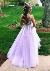 Princess V Neck Sweep Train Tulle Prom Dress Outfits For Women With Appliqued