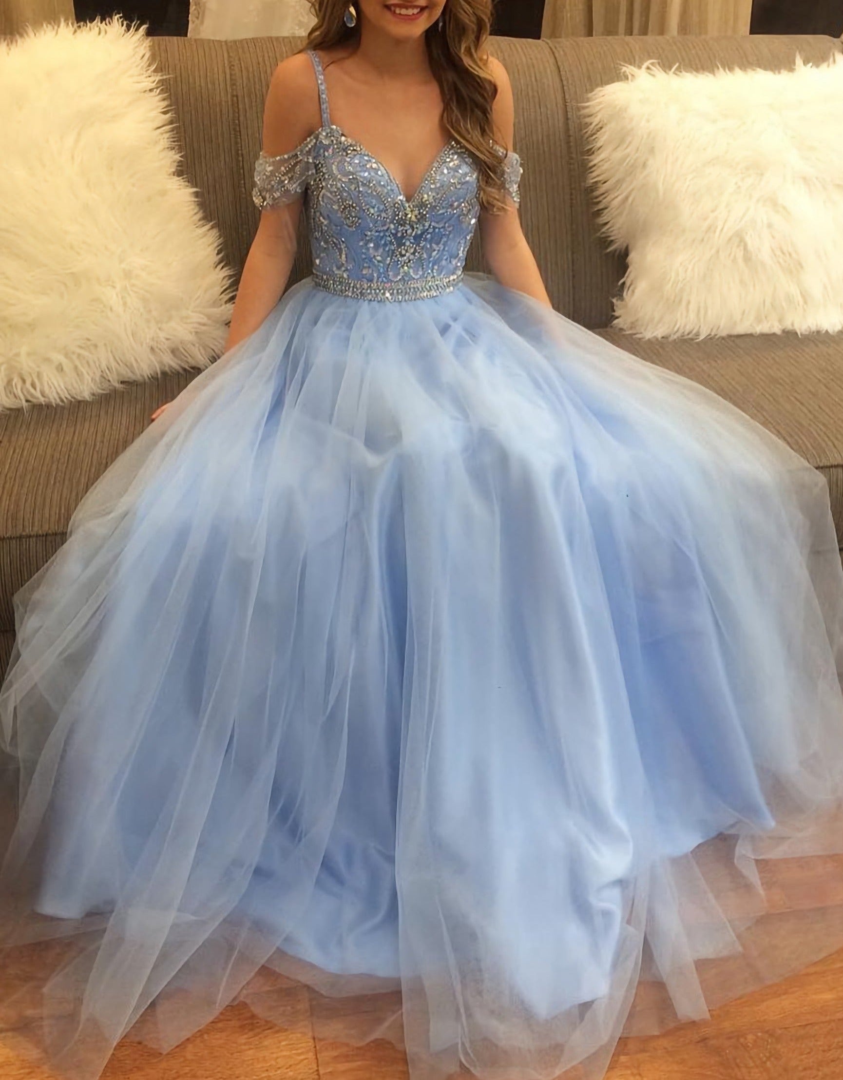 Gorgeous Beads Blue Long Puffy Prom Dresses