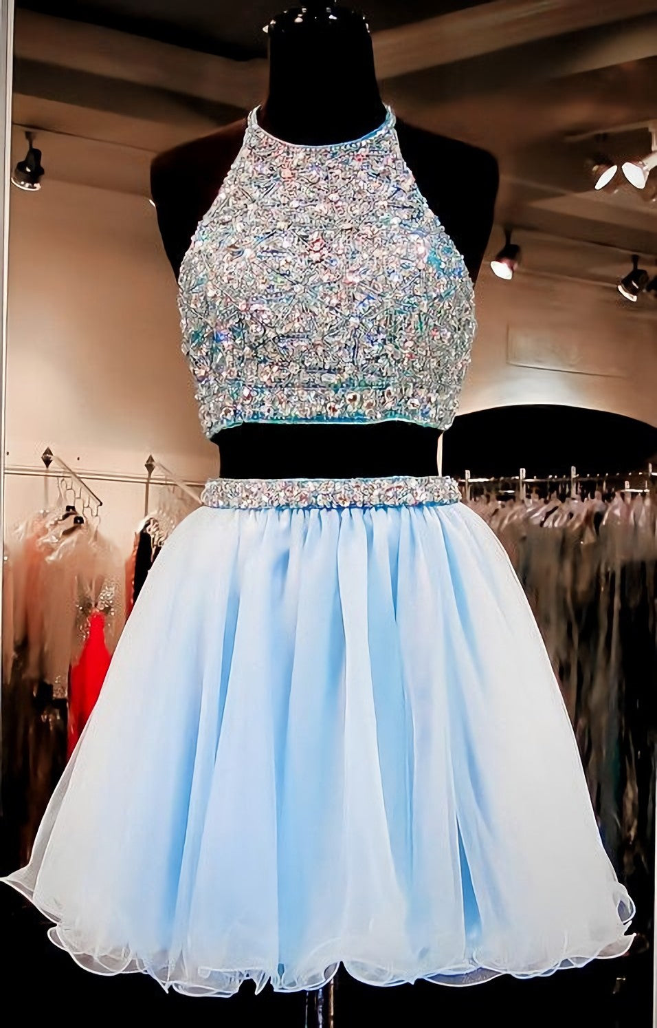 2023 Beautiful Short Two Pieces Light Sky Blue Halter Open Back For Teens Prom Dresses