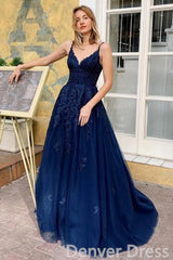 Navy Blue Lace V Neck Spaghetti Straps A Line Tulle Appliques Long Evening Gowns Prom Dresses