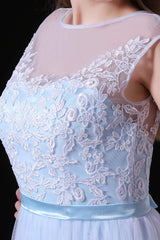 Sleeves Appliques Sheer Lace Button Floor Length Tulle Prom Dresses