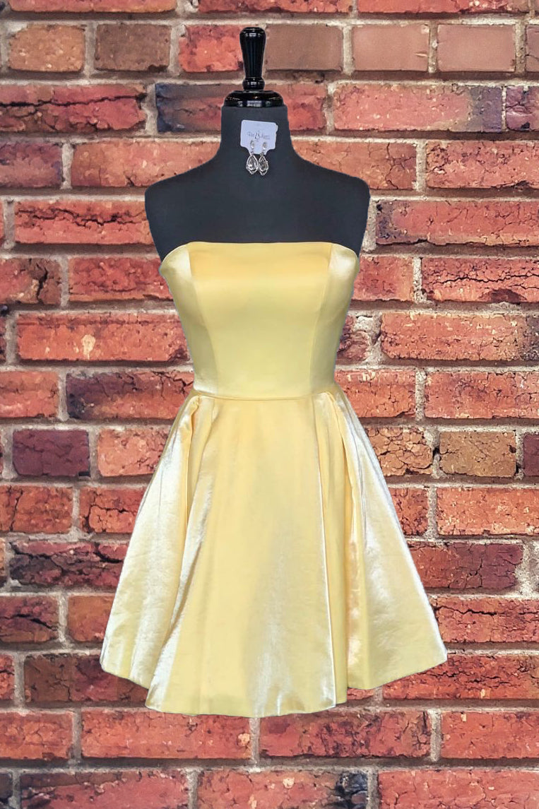 Strapless Lace-Up Yellow Satin Homecoming Dress Outfits For Girls,Short Cocktail Dresses