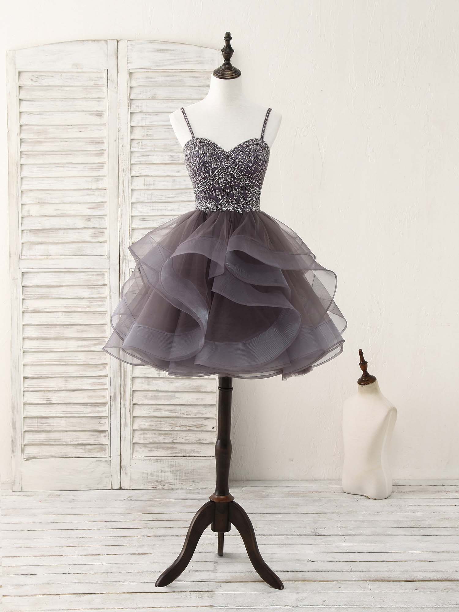 Unique Sweetheart Tulle Beads Short Prom Dress Outfits For Women Cute Homecoming Dress
