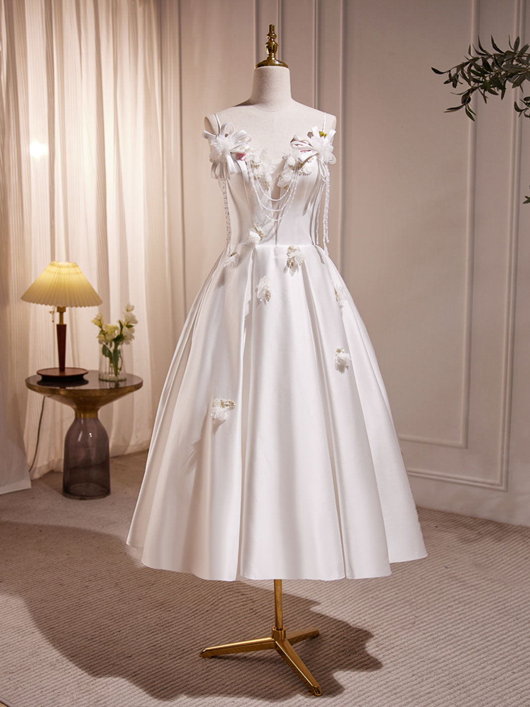 White V Neck Satin Tea Length Prom Dress Outfits For Girls, White Formal Dress Outfits For Women With Beading