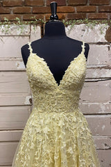 Yellow V-Neck Lace Long Prom Dress Outfits For Girls, A-Line Spaghetti Straps Evening Dress